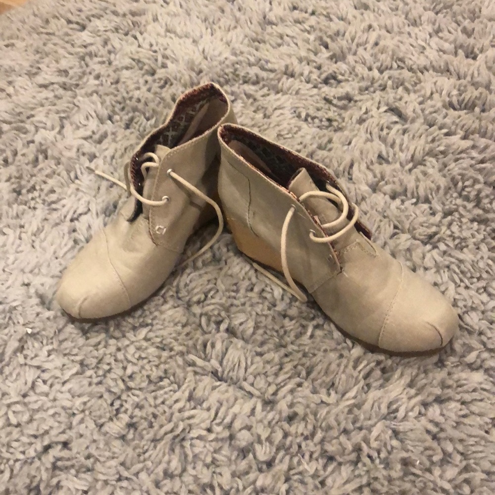 Bobs by Skechers wedge shoes